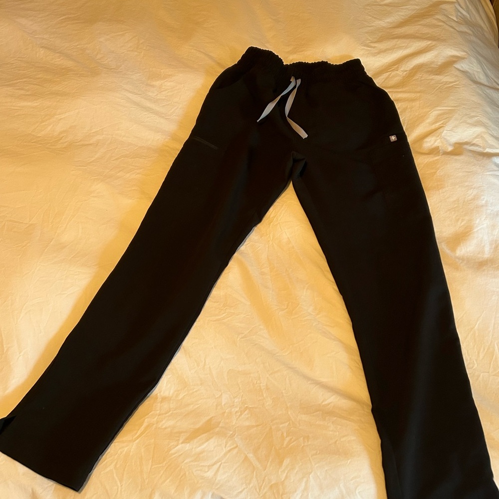 Figs high waisted straight leg black scrubs